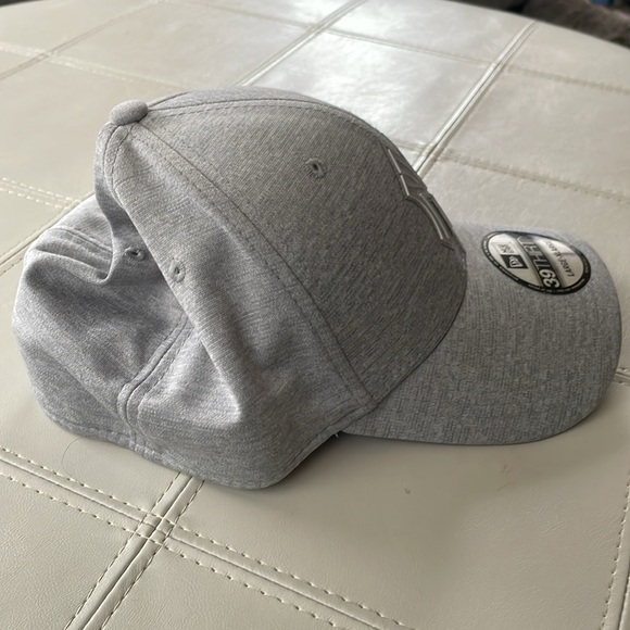 New Era Yankees hat - Picture 2 of 7